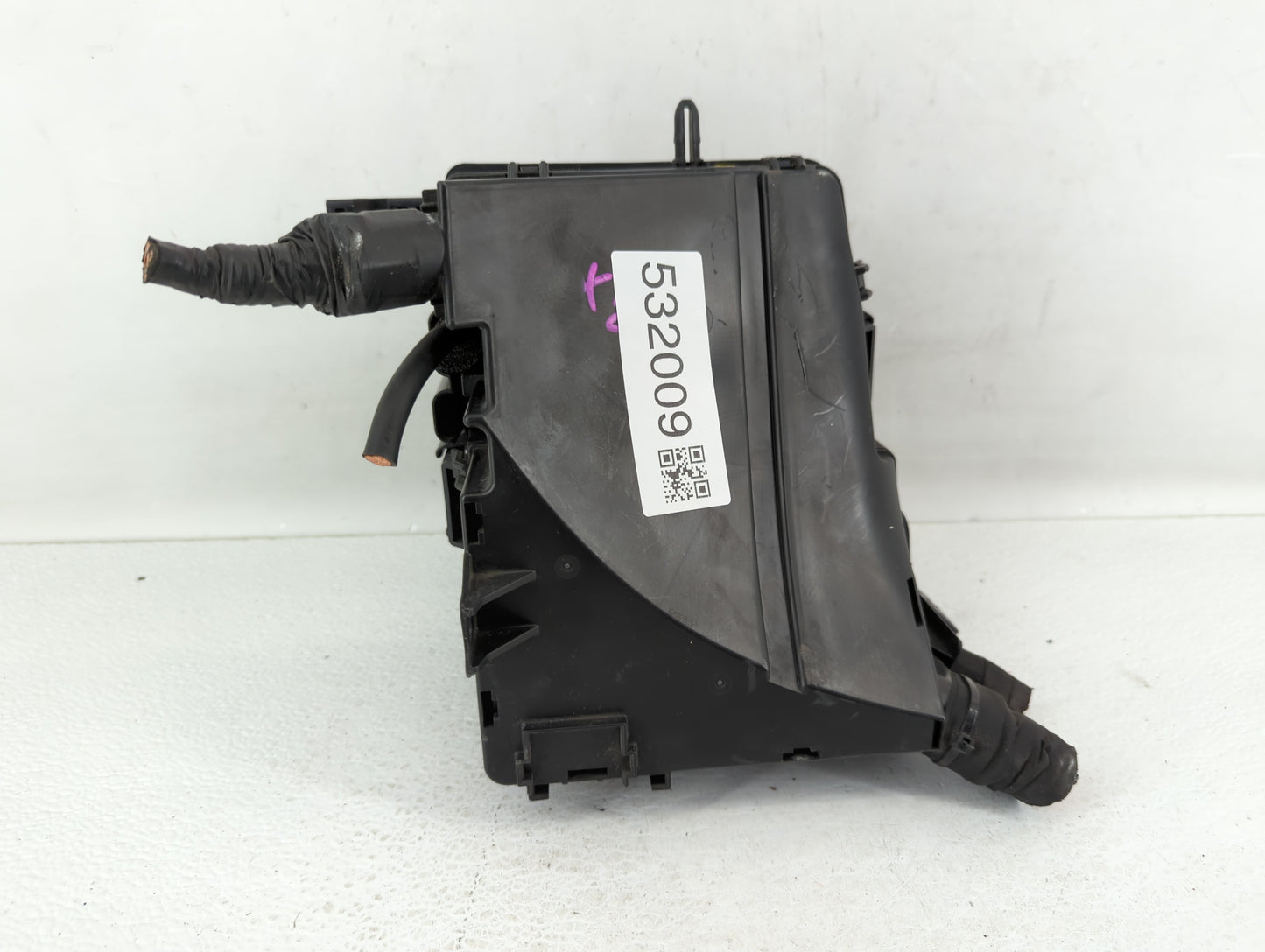 2011-2014 Hyundai Sonata Fusebox Fuse Box Panel Relay Module P/N:91950-3S711 Fits Fits 2011 2012 2013 2014 OEM Used Auto Par