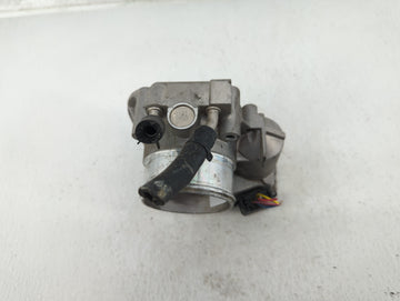 2011-2014 Hyundai Sonata Throttle Body P/N:35100-2G710 Fits Fits 2011 2012 2013 2014 2015 2016 OEM Used Auto Parts