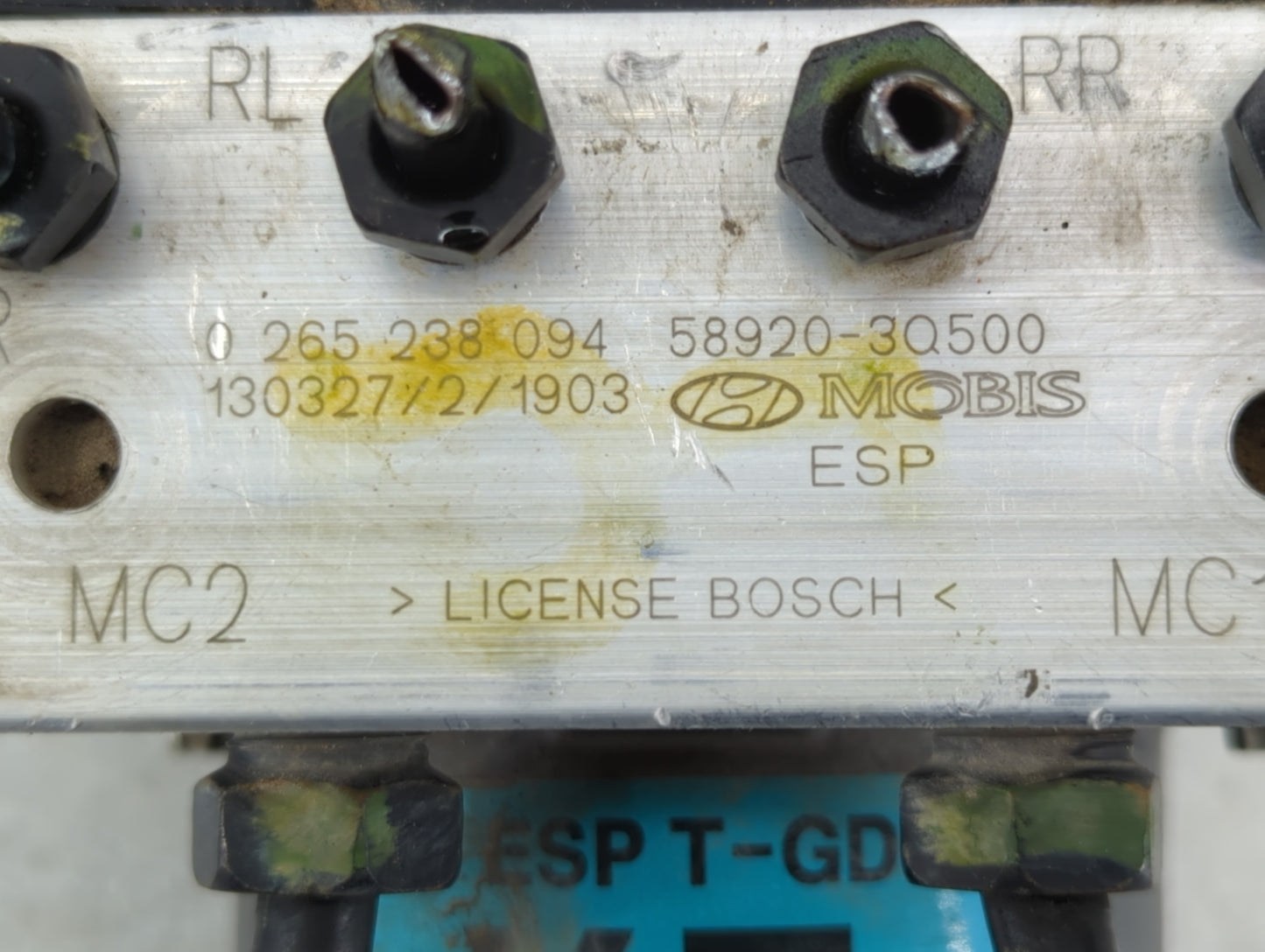 2011-2013 Hyundai Sonata ABS Pump Control Module Replacement P/N:58920-3Q500 Fits Fits 2011 2012 2013 OEM Used Auto Parts -