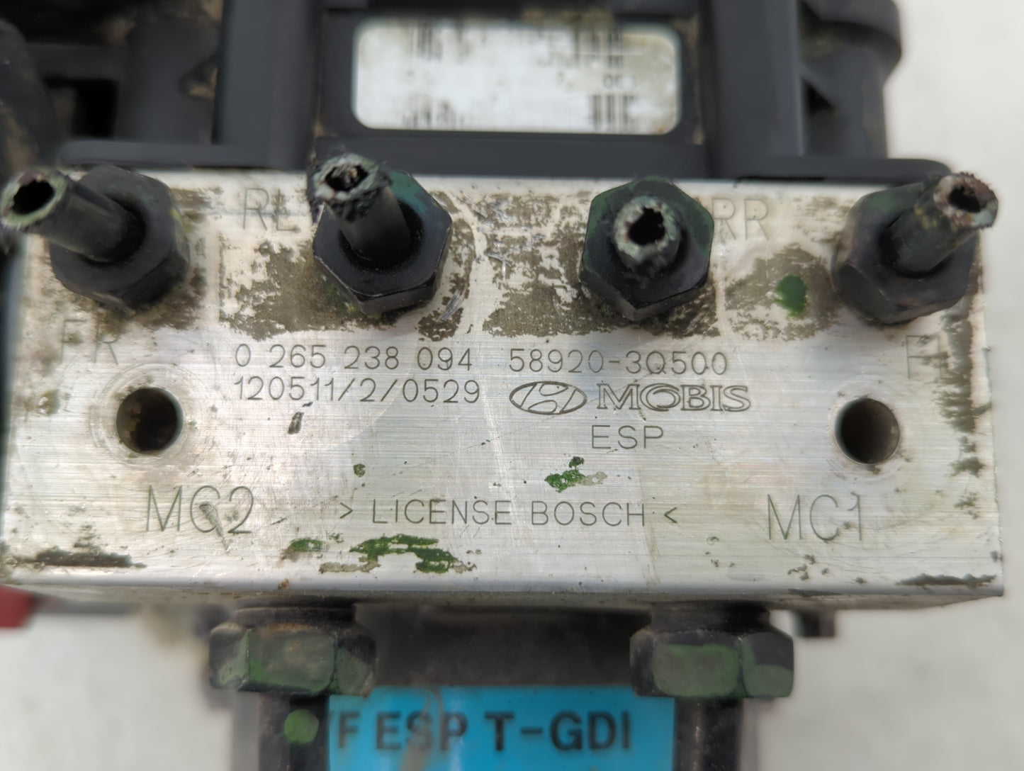 2011-2013 Hyundai Sonata ABS Pump Control Module Replacement P/N:58920-3Q500 Fits Fits 2011 2012 2013 OEM Used Auto Parts -