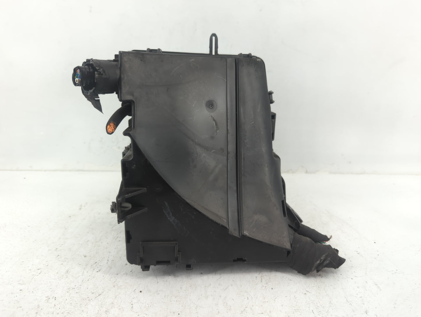 2011-2014 Hyundai Sonata Fusebox Fuse Box Panel Relay Module P/N:91950-3S711 VS917503Q070YC Fits Fits 2011 2012 2013 2014 OE
