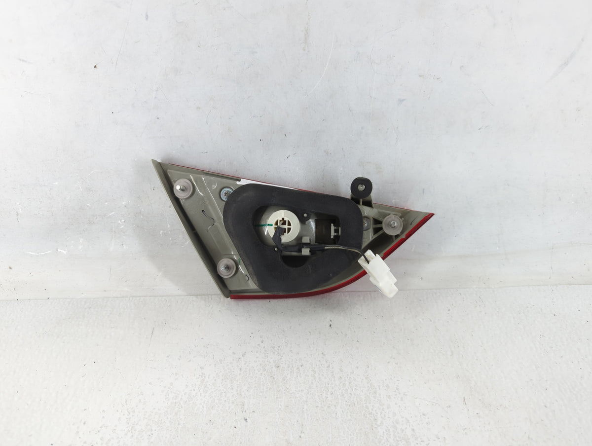 2013 Hyundai Sonata Tail Light Assembly Passenger Right OEM P/N:92404-3Q Fits Fits 2004 2005 2006 OEM Used Auto Parts - Oemu