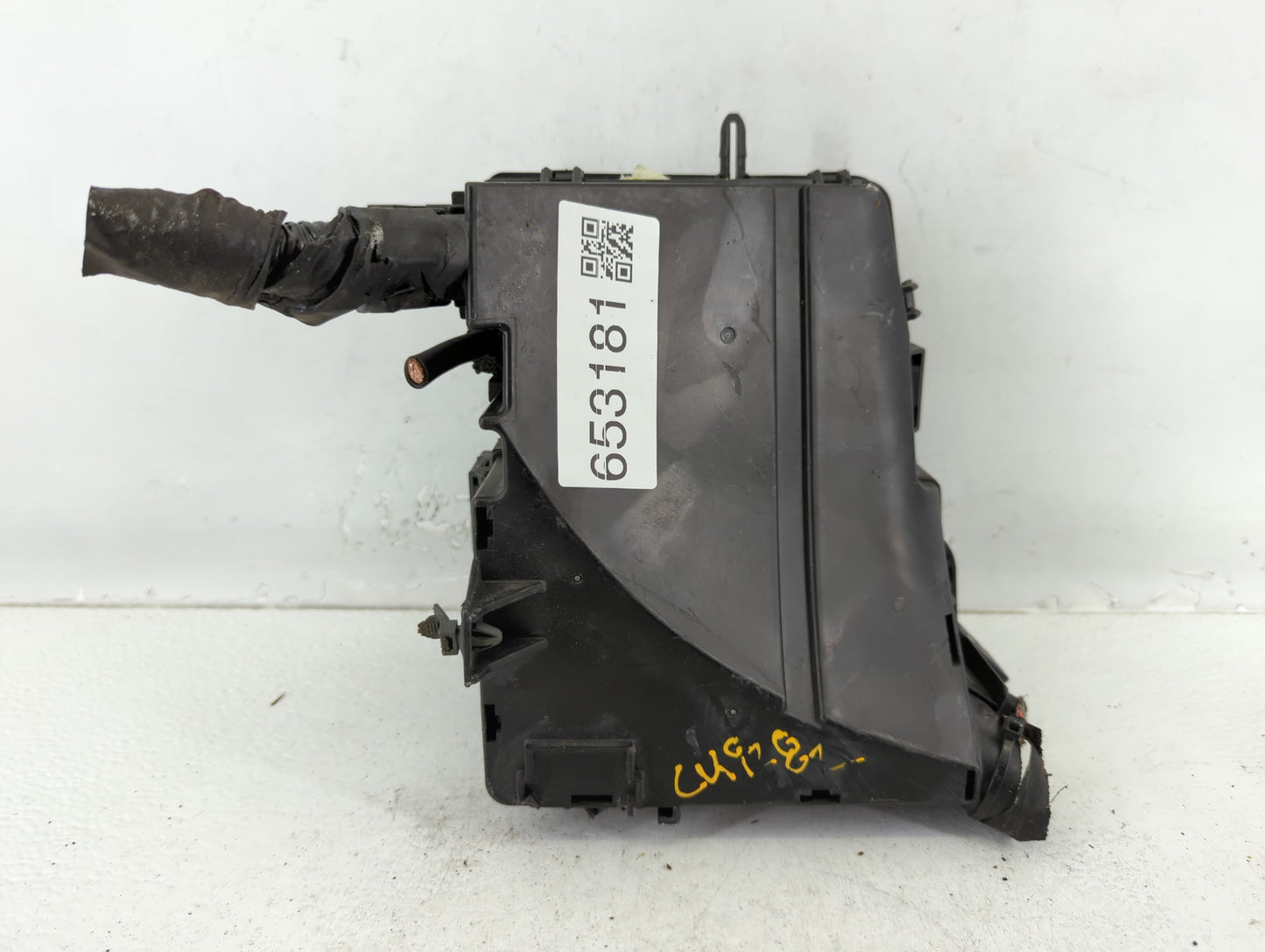 2011-2014 Hyundai Sonata Fusebox Fuse Box Panel Relay Module P/N:91950-3S711 Fits Fits 2011 2012 2013 2014 OEM Used Auto Par