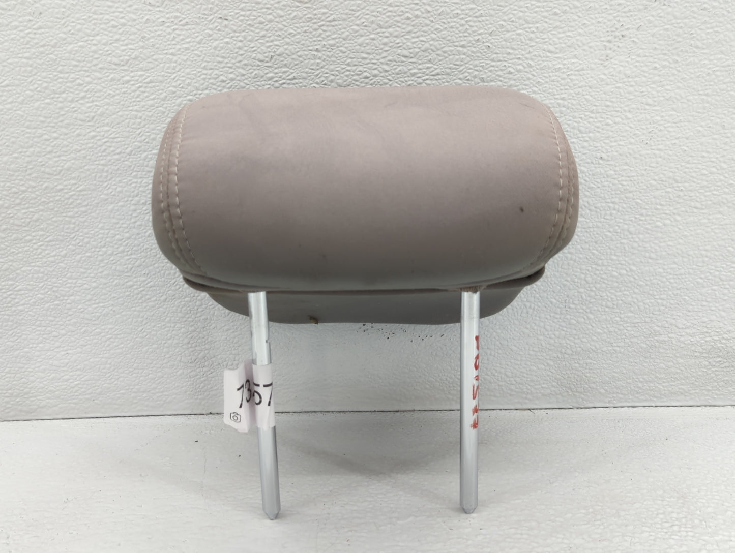 2013-2014 Hyundai Sonata Headrest Head Rest Front Driver Passenger Seat Fits Fits 2013 2014 OEM Used Auto Parts - Oemusedaut