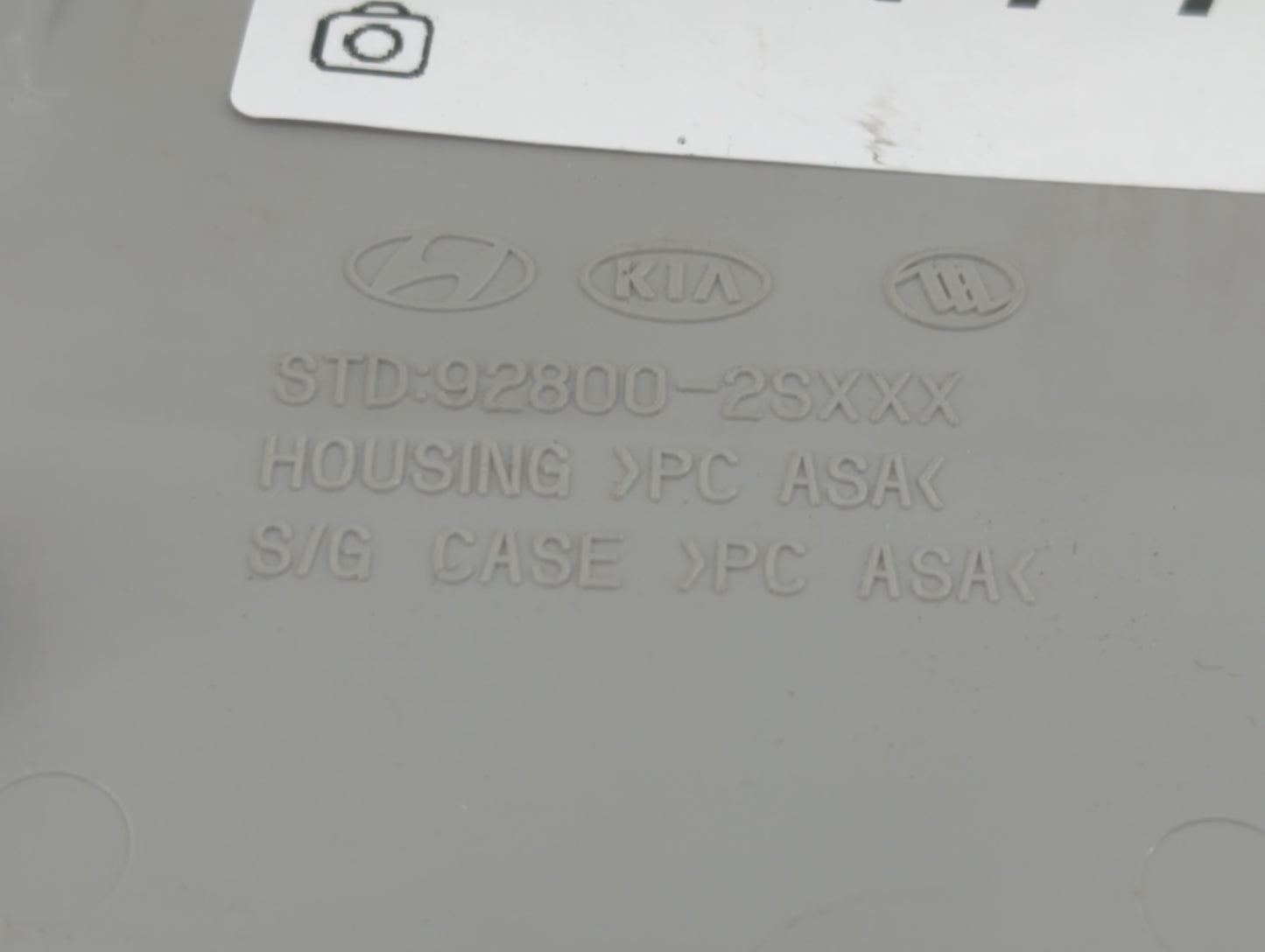 2010-2016 Hyundai Tucson Overhead Roof Console 1321777 - Oemusedautoparts1.com