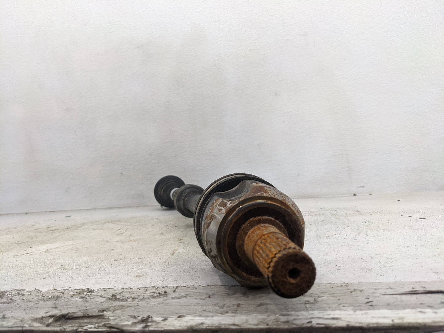 2010-2013 Hyundai Tucson Axle Shaft Front Passenger Cv C/v - Oemusedautoparts1.com