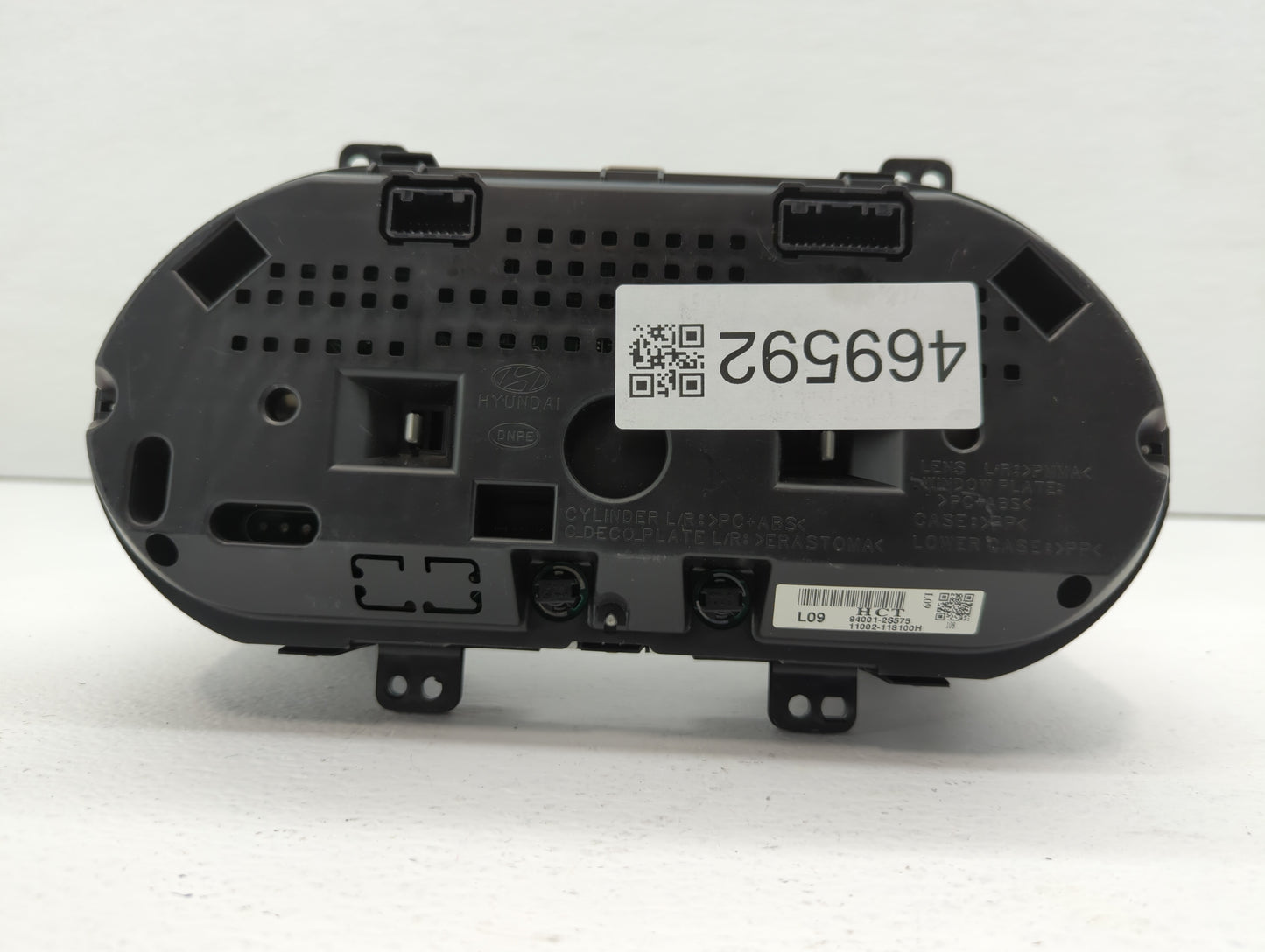 2010-2013 Hyundai Tucson Instrument Cluster Speedometer Gauges P/N:94001-2S570 94001-2S575 Fits Fits 2010 2011 2012 2013 OEM