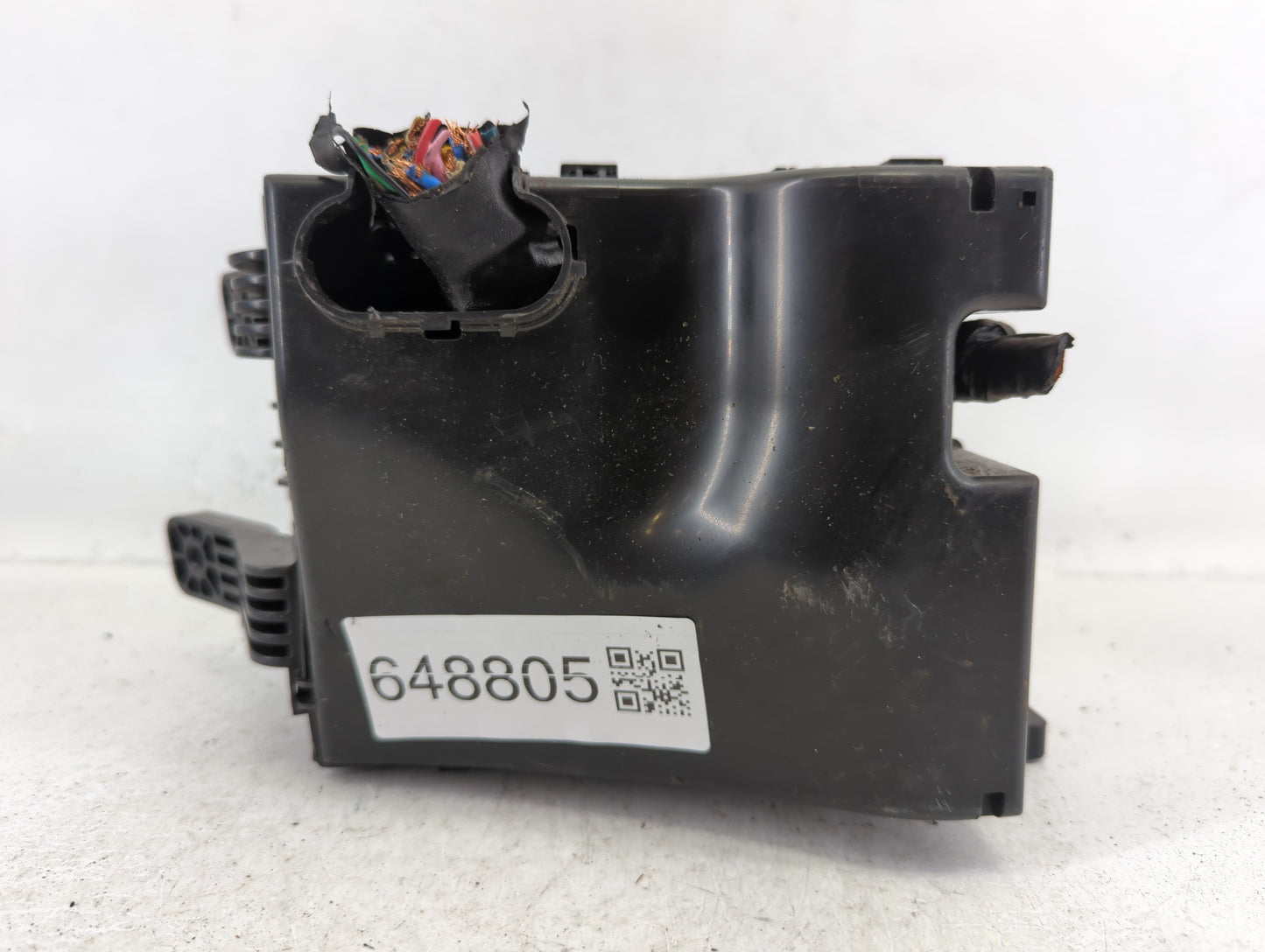 2010-2013 Hyundai Tucson Fusebox Fuse Box Panel Relay Module P/N:91402 2S093 Fits Fits 2010 2011 2012 2013 OEM Used Auto Par