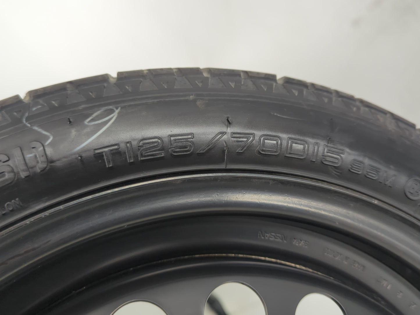 2006-2015 Hyundai Tucson Spare Donut Tire Wheel Rim Oem - Oemusedautoparts1.com