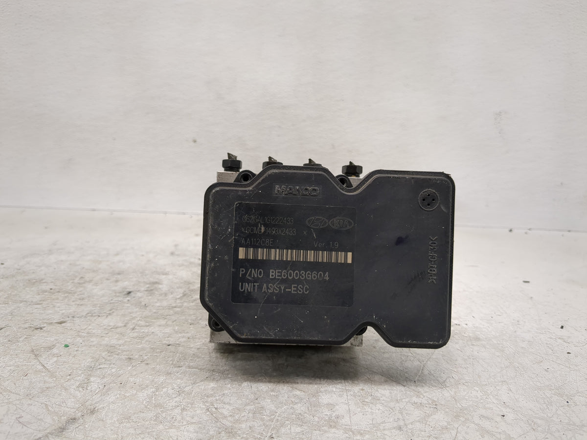 2013 Hyundai Veloster Anti-Lock Brake ABS Pump Module Actuator OEM P/N:BE6003G604 Fits OEM Used Auto Parts - Oemusedautopart
