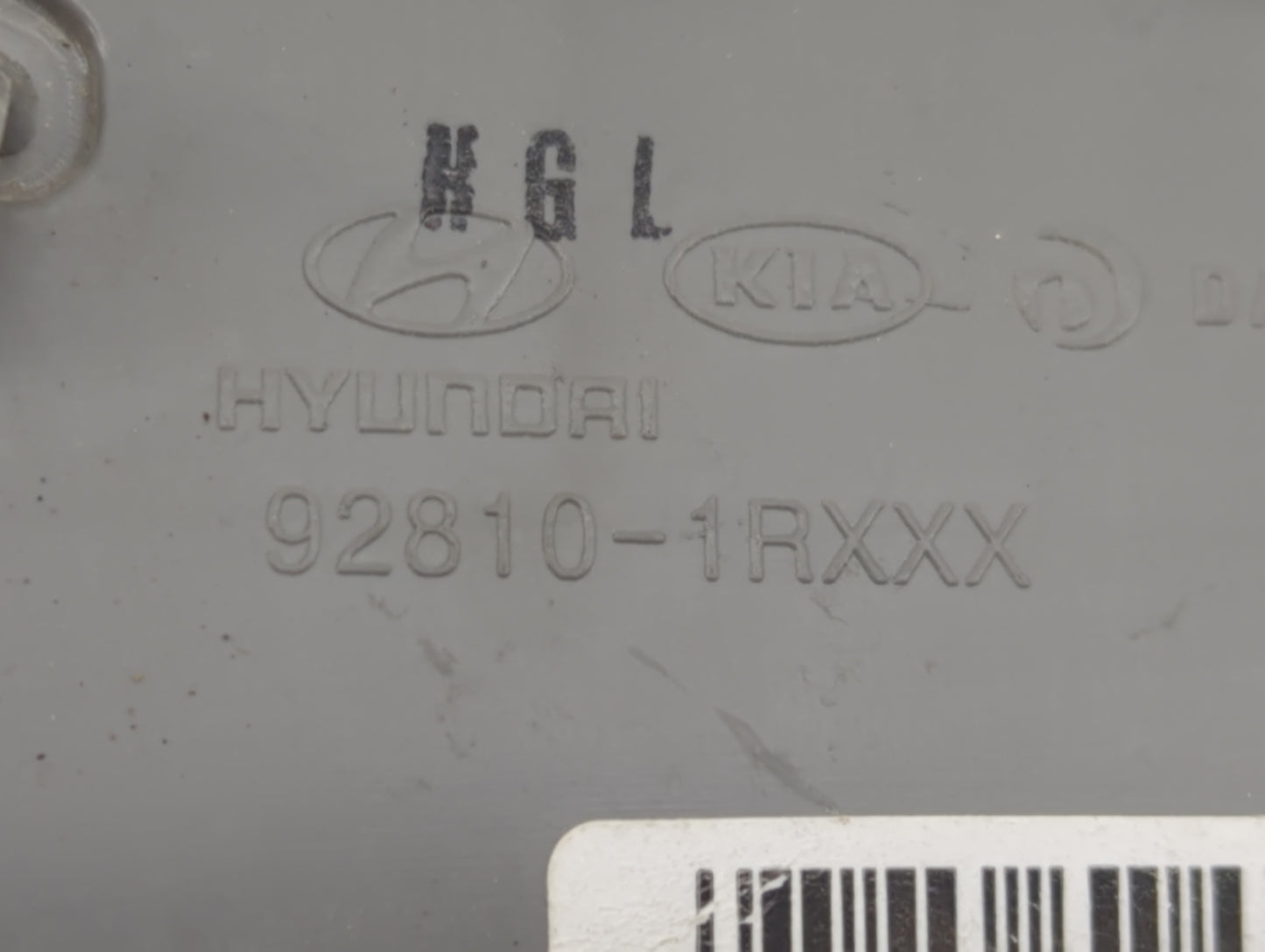 2013 Hyundai Veloster Overhead Roof Console - Oemusedautoparts1.com