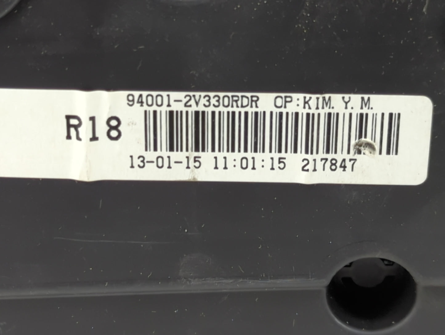 2012-2015 Hyundai Veloster Instrument Cluster Speedometer Gauges P/N:94001-2V330RDR Miles: Fits Fits 2012 2013 2014 2015 OEM