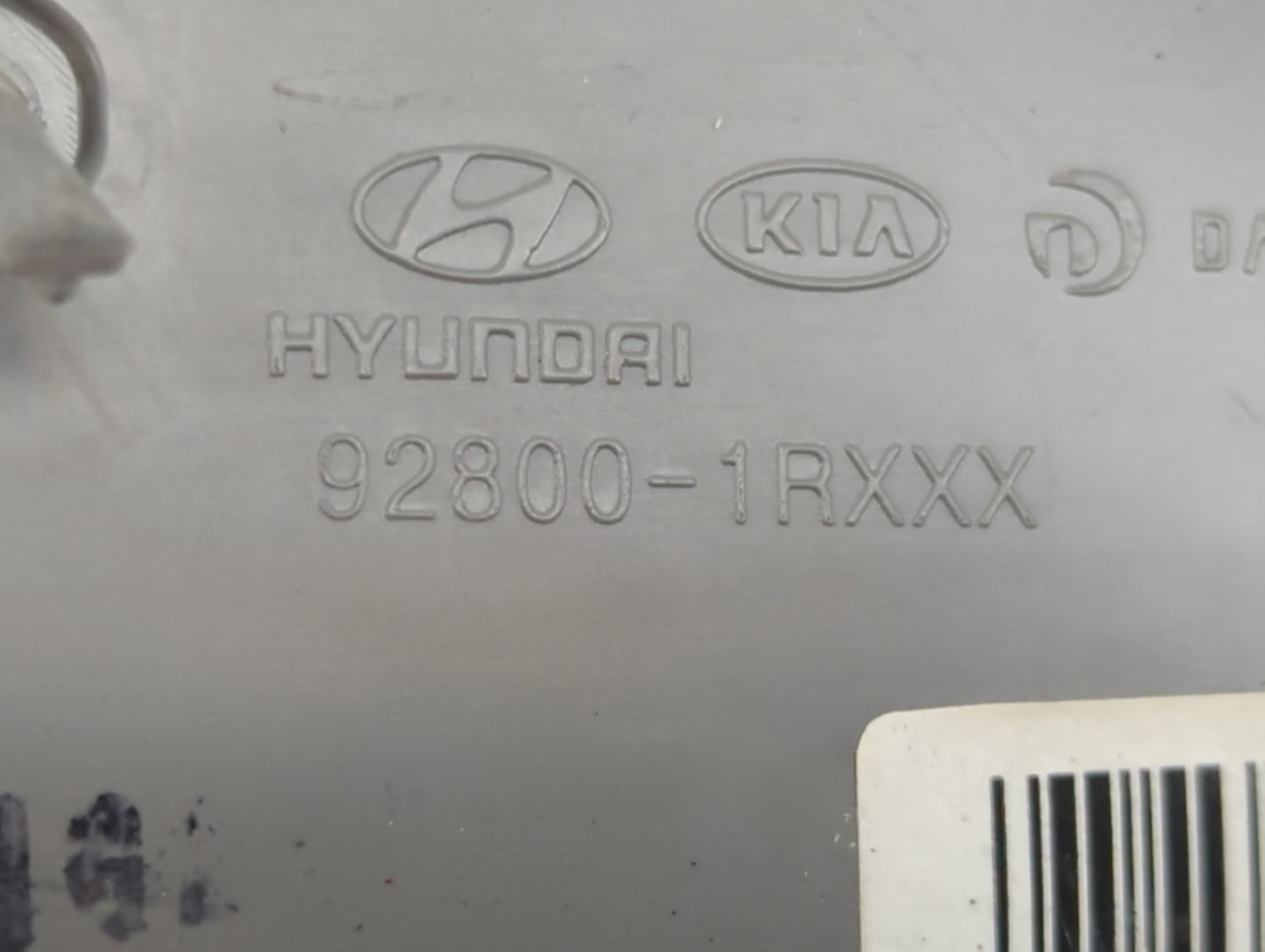 2013 Hyundai Veloster Overhead Roof Console - Oemusedautoparts1.com