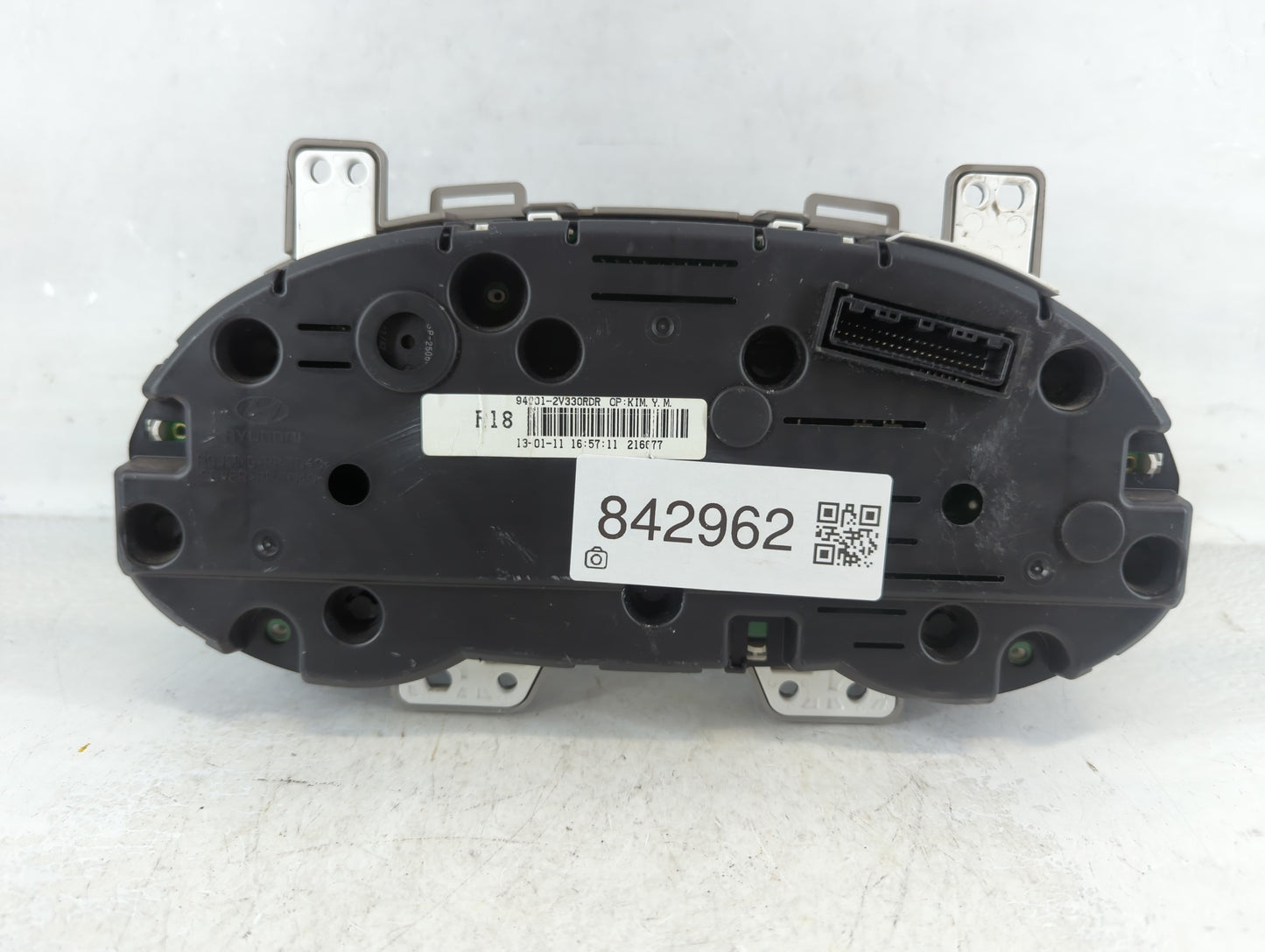 2012-2015 Hyundai Veloster Instrument Cluster Speedometer Gauges P/N:2V330RDR Fits Fits 2012 2013 2014 2015 OEM Used Auto Pa