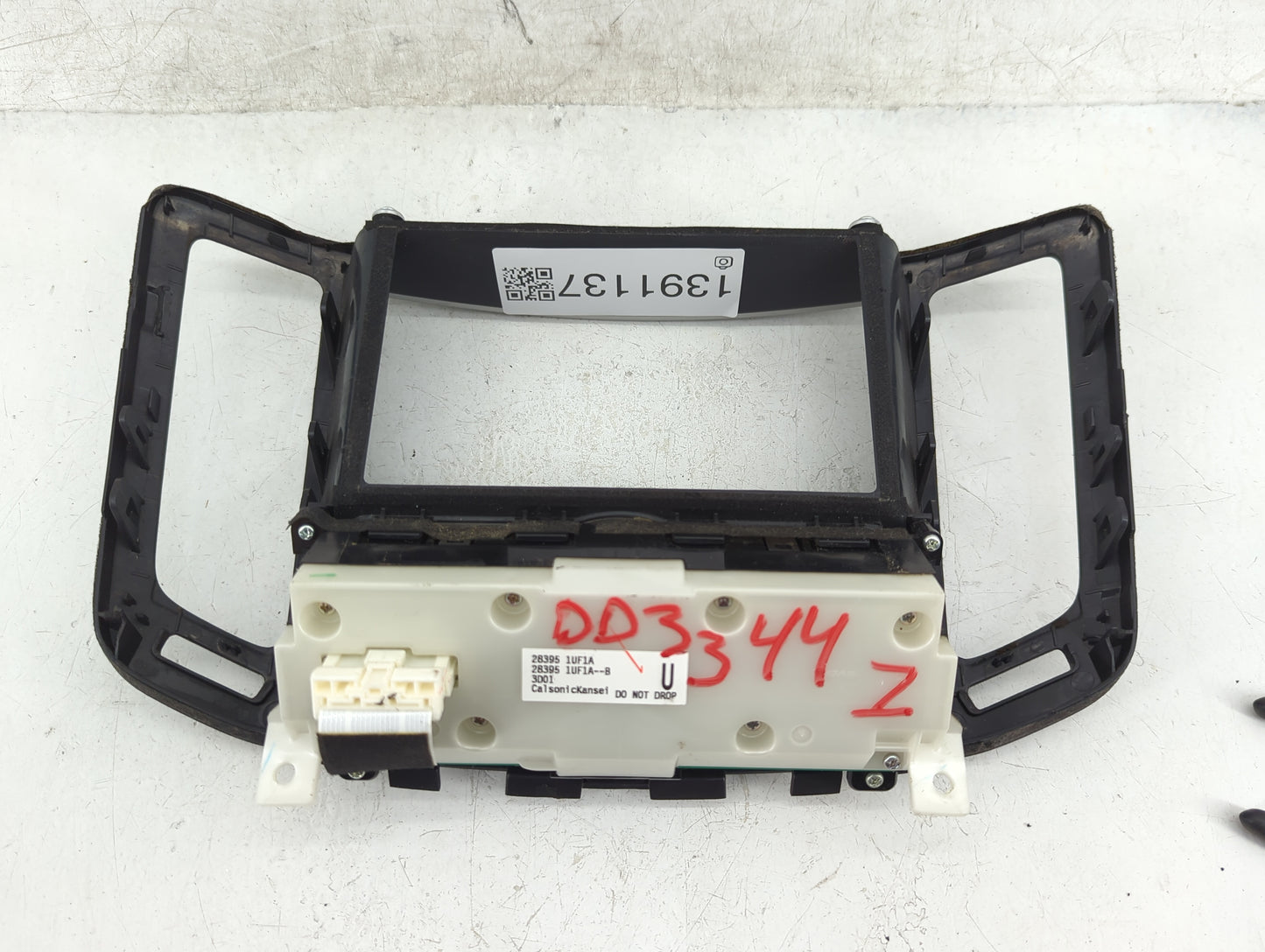 2008-2013 Infiniti G37 Radio AM FM Cd Player Receiver Replacement P/N:28395-1UF1A Fits OEM Used Auto Parts - Oemusedautopart