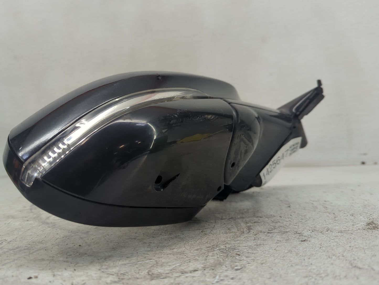 2010-2015 Jaguar Xf Passenger Side View Mirror - Right Door Mirror OEM Used - Oemusedautoparts1.com