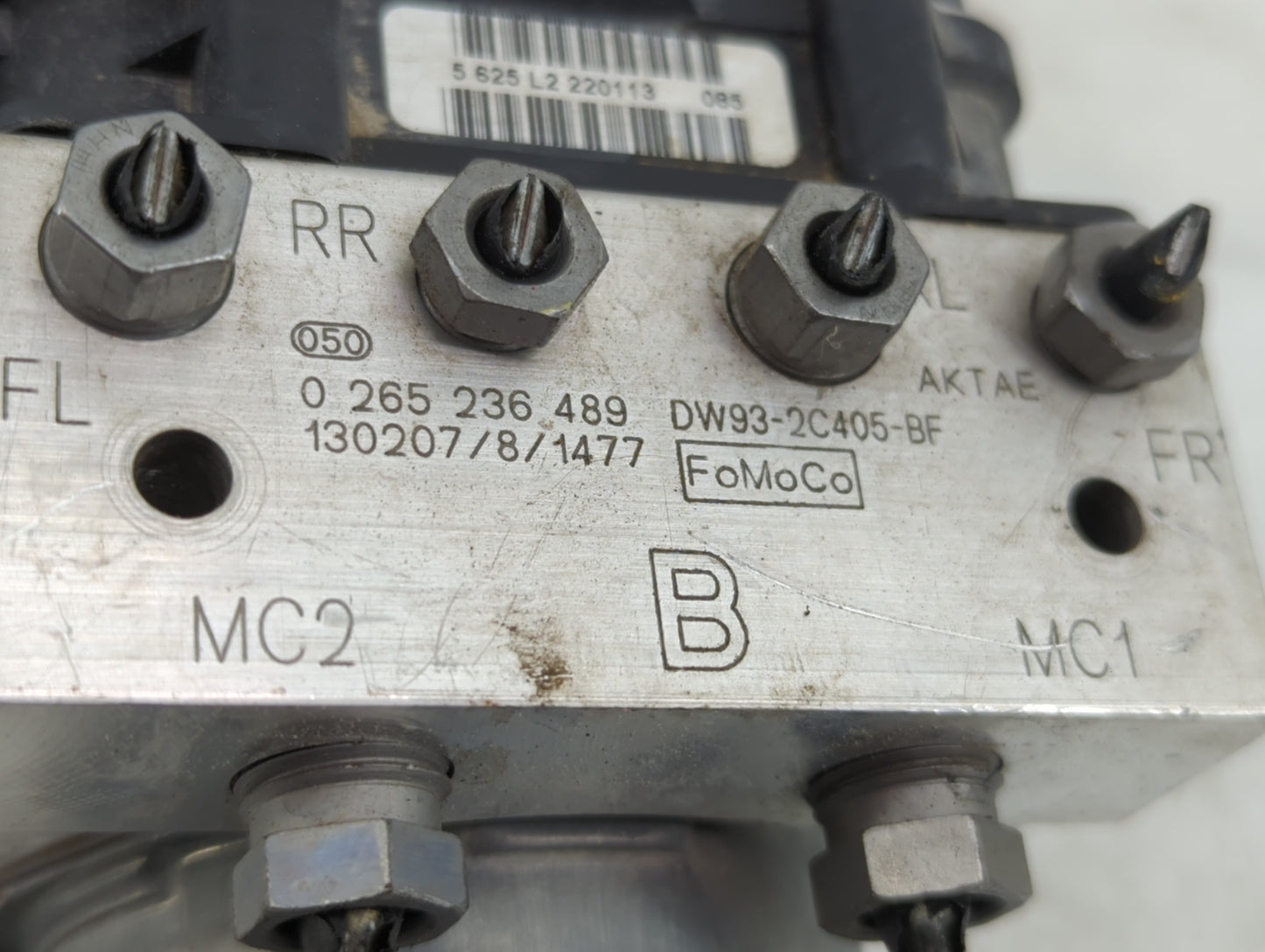 2013-2015 Jaguar Xj ABS Pump Control Module Replacement P/N:DW93-2C405-BF 0 265 236 489 Fits Fits 2013 2014 2015 OEM Used Au