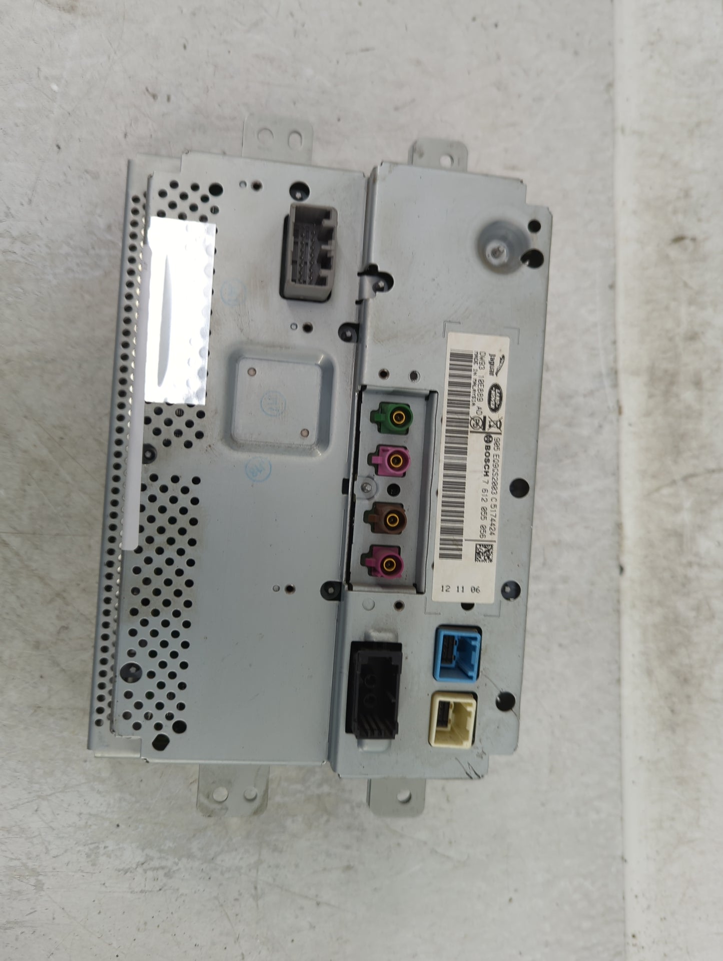 2013-2013 Jaguar Xj Information Display Screen - Oemusedautoparts1.com