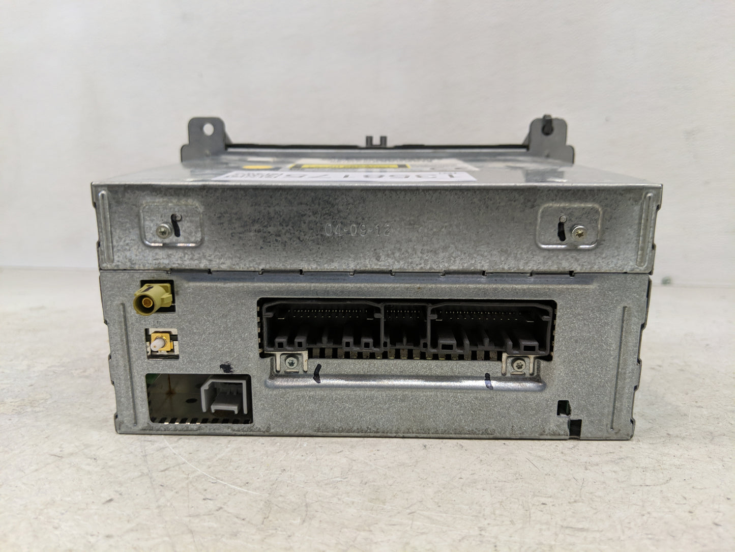 2013 Jeep Grand Cherokee Radio AM FM Cd Player Receiver Replacement P/N:P05091659AC Fits OEM Used Auto Parts - Oemusedautopa