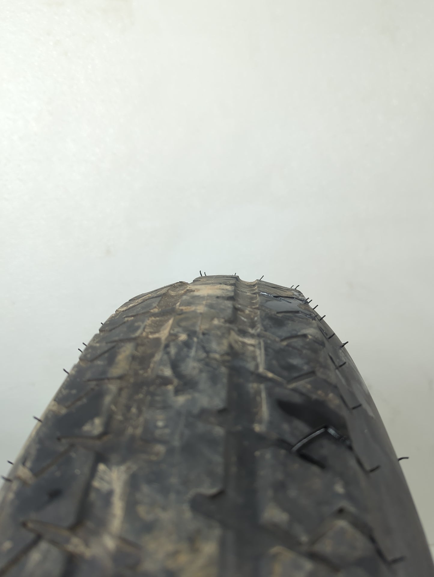 2011-2013 Jeep Grand Cherokee Spare Donut Tire Wheel Rim Oem - Oemusedautoparts1.com