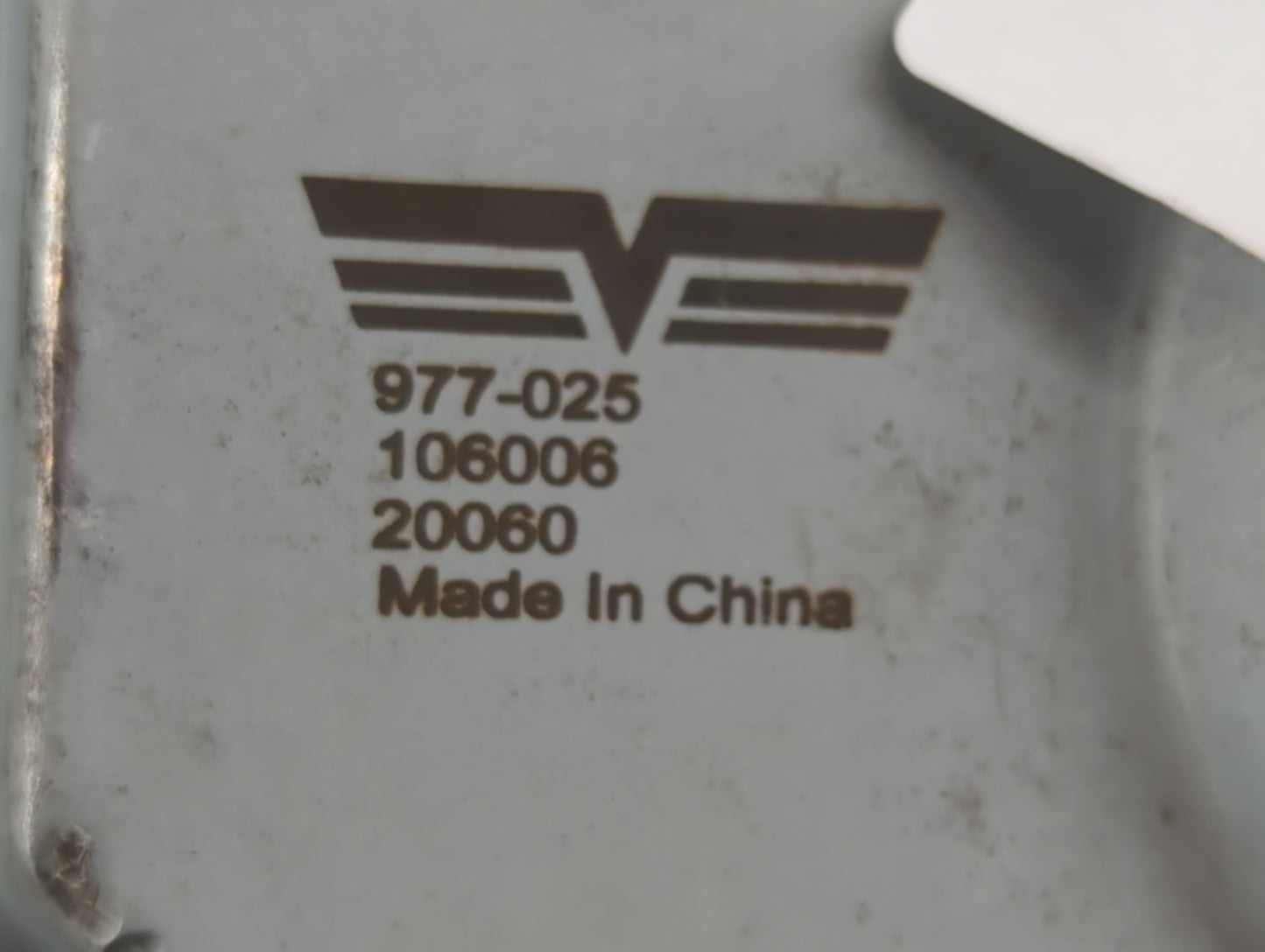 2007-2017 Jeep Patriot Throttle Body P/N:68366012AB Fits Fits 2007 2008 2009 2010 2011 2012 2013 2014 2015 2016 2017 2018 OE