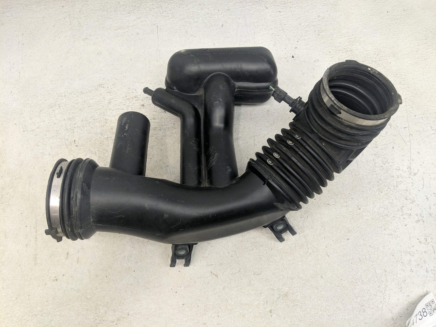 2012-2018 Jeep Wrangler Air Cleaner Intake-duct Hose Tube 1464738 - Oemusedautoparts1.com