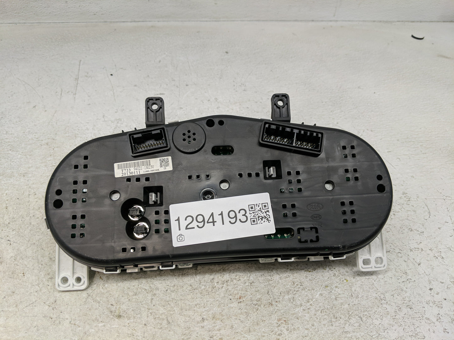 2013 Kia Forte Instrument Cluster Speedometer Gauges P/N:940411M230 Fits OEM Used Auto Parts - Oemusedautoparts1.com