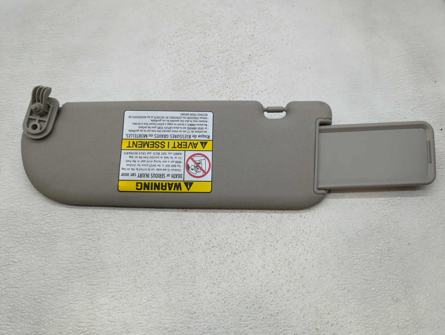 2010-2013 Kia Forte Sun Visor Shade Replacement Passenger Right Mirror Fits Fits 2010 2011 2012 2013 OEM Used Auto Parts - O