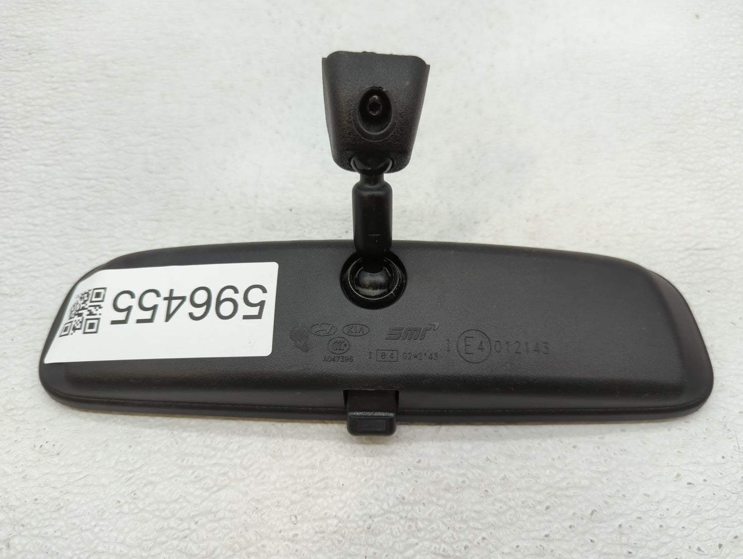 2010-2019 Kia Forte Interior Rear View Mirror Replacement OEM P/N:E4012143 Fits OEM Used Auto Parts - Oemusedautoparts1.com
