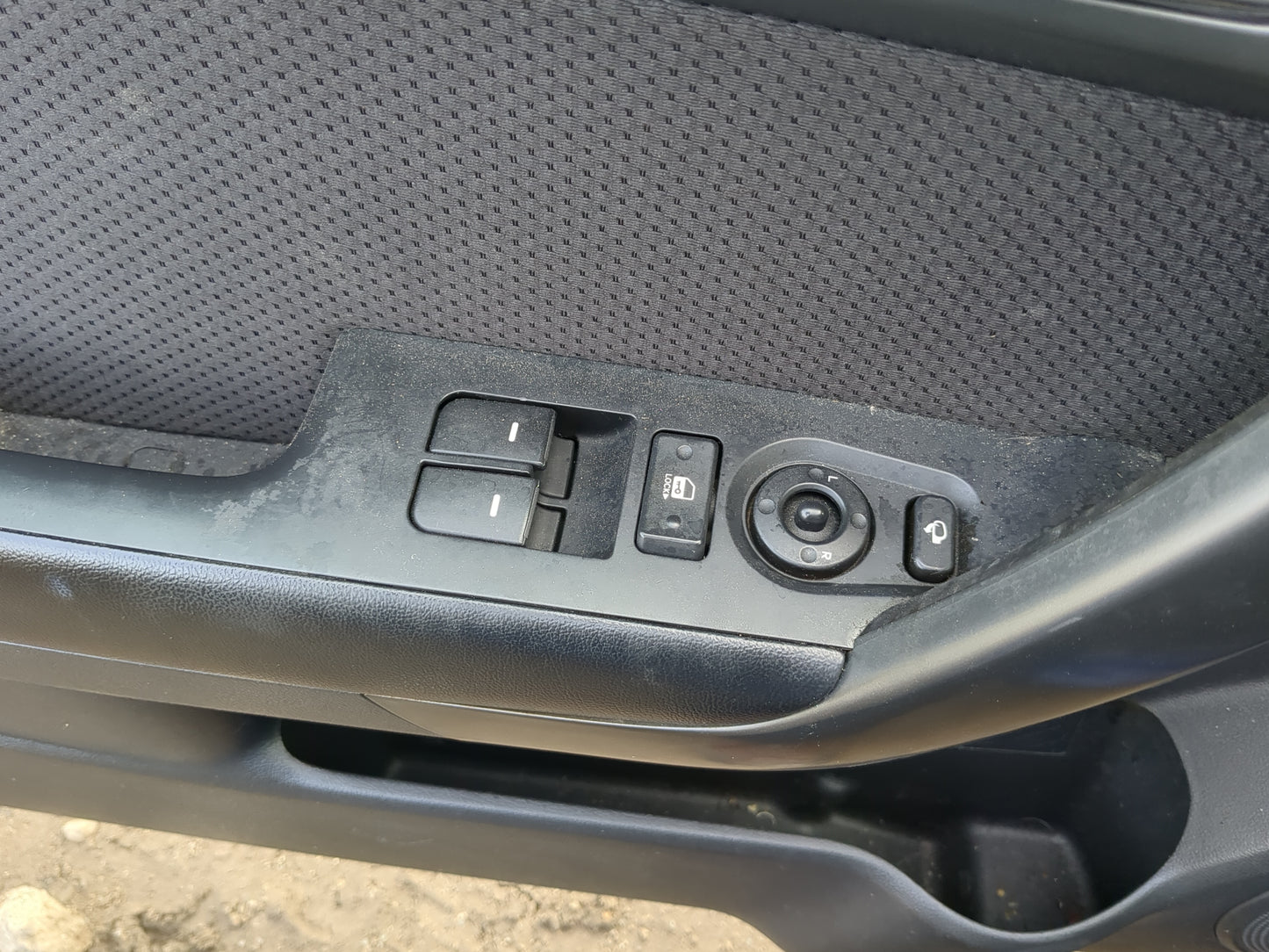 2010-2013 Kia Forte Koup Master Power Window Switch Replacement Driver Side Left Fits Fits 2010 2011 2012 2013 OEM Used Auto