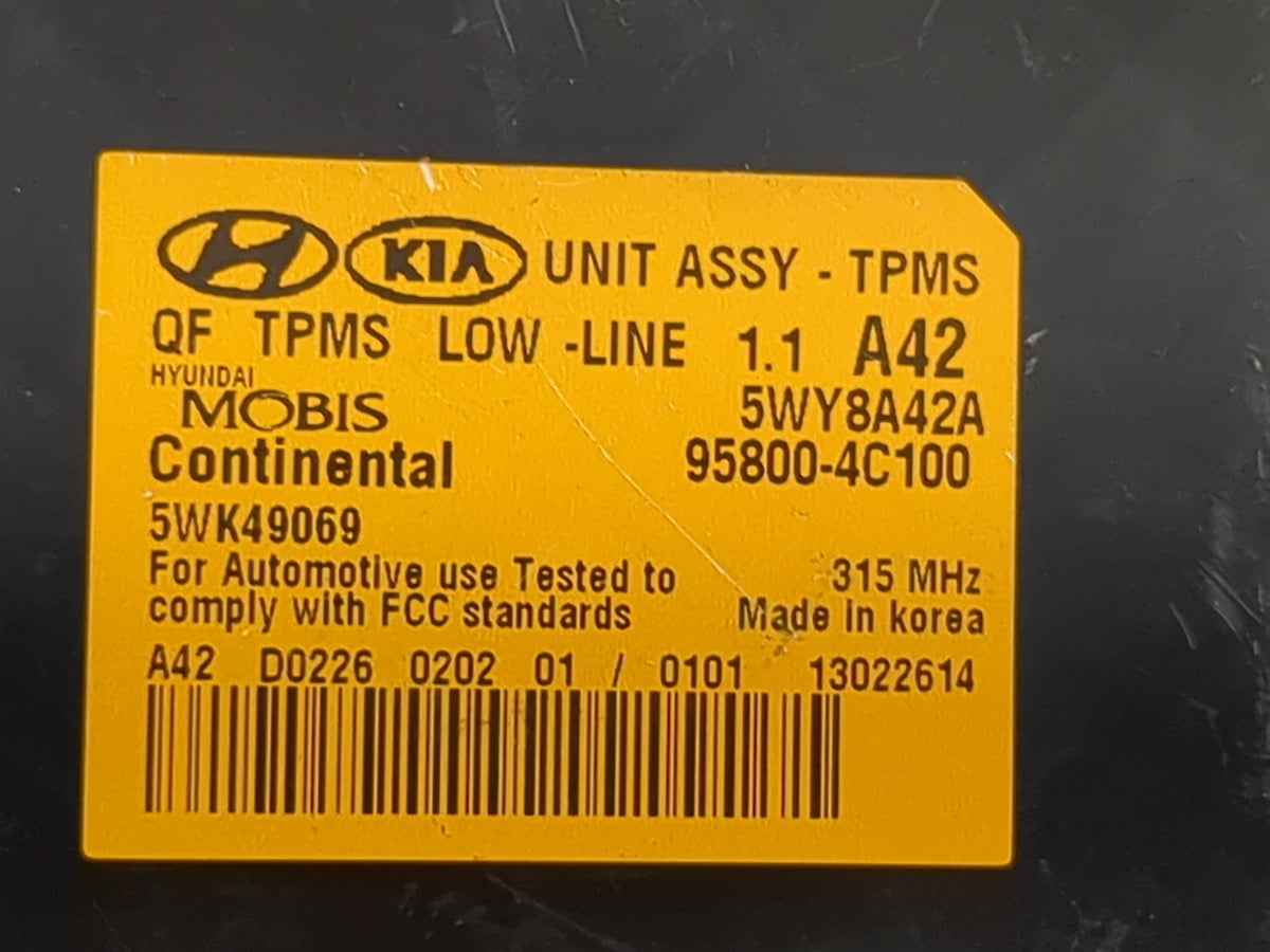 2011-2013 Kia Optima Suspension Control Module - Oemusedautoparts1.com