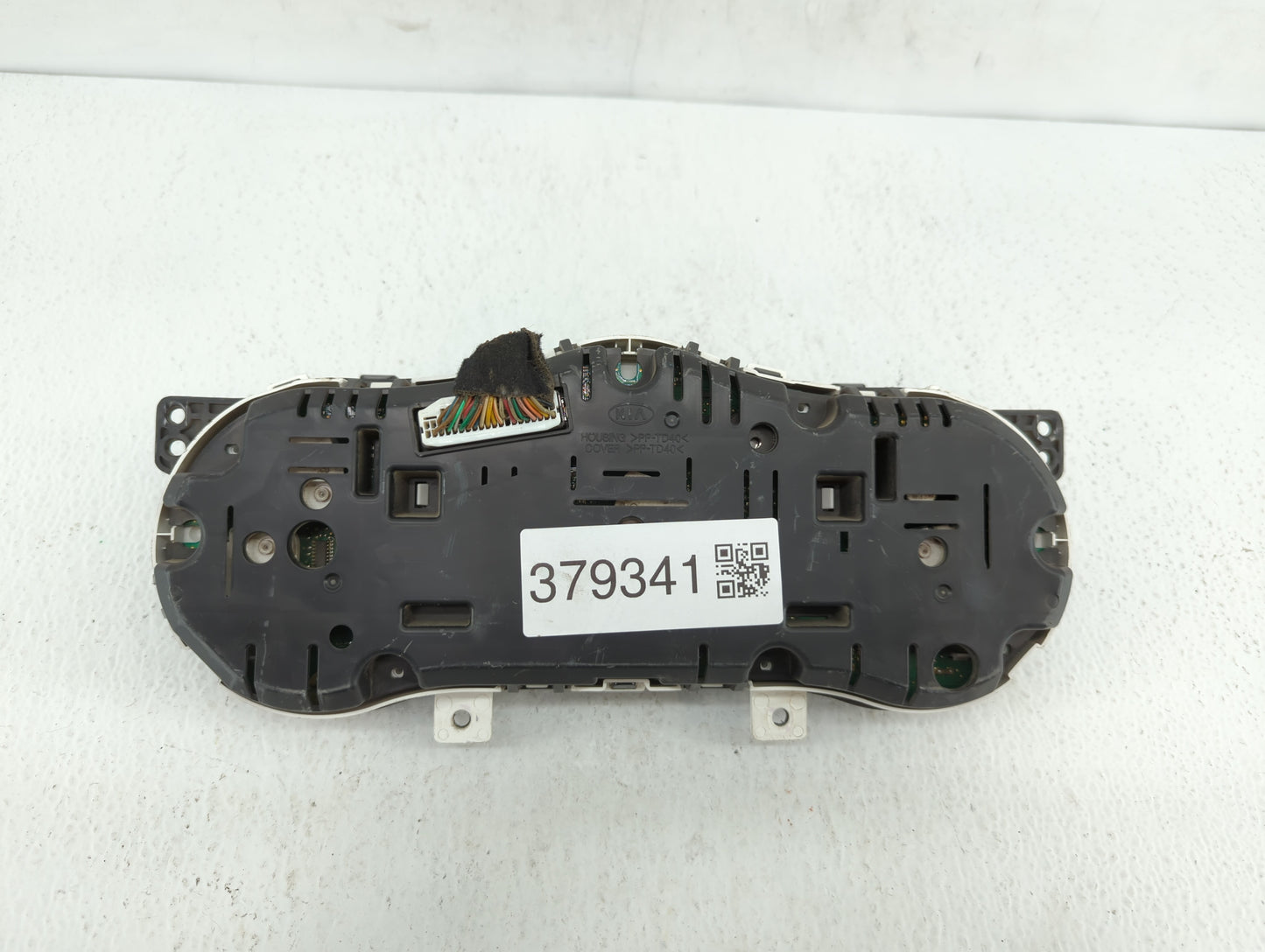 2012-2013 Kia Optima Instrument Cluster Speedometer Gauges P/N:94001-2T323 94001-2T322 Fits Fits 2012 2013 OEM Used Auto Par