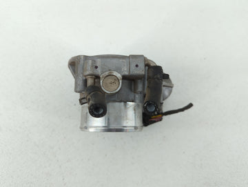 2011-2015 Kia Optima Throttle Body P/N:35100-2G700 Fits Fits 2011 2012 2013 2014 2015 2016 OEM Used Auto Parts