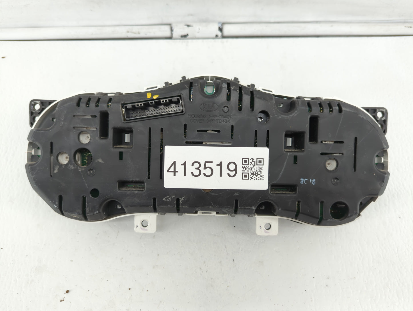 2012-2013 Kia Optima Instrument Cluster Speedometer Gauges P/N:94001-2T323 94001-2T322 Miles: Fits Fits 2012 2013 OEM Used A