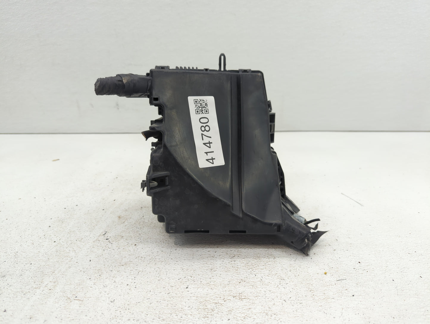 2011-2013 Kia Optima Fusebox Fuse Box Panel Relay Module P/N:VS912004C091QC VS912004C010QA Fits Fits 2011 2012 2013 OEM Used