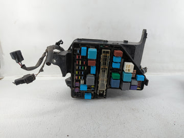 2011-2013 Kia Optima Fusebox Fuse Box Panel Relay Module P/N:912004C071QC Fits Fits 2011 2012 2013 OEM Used Auto Parts