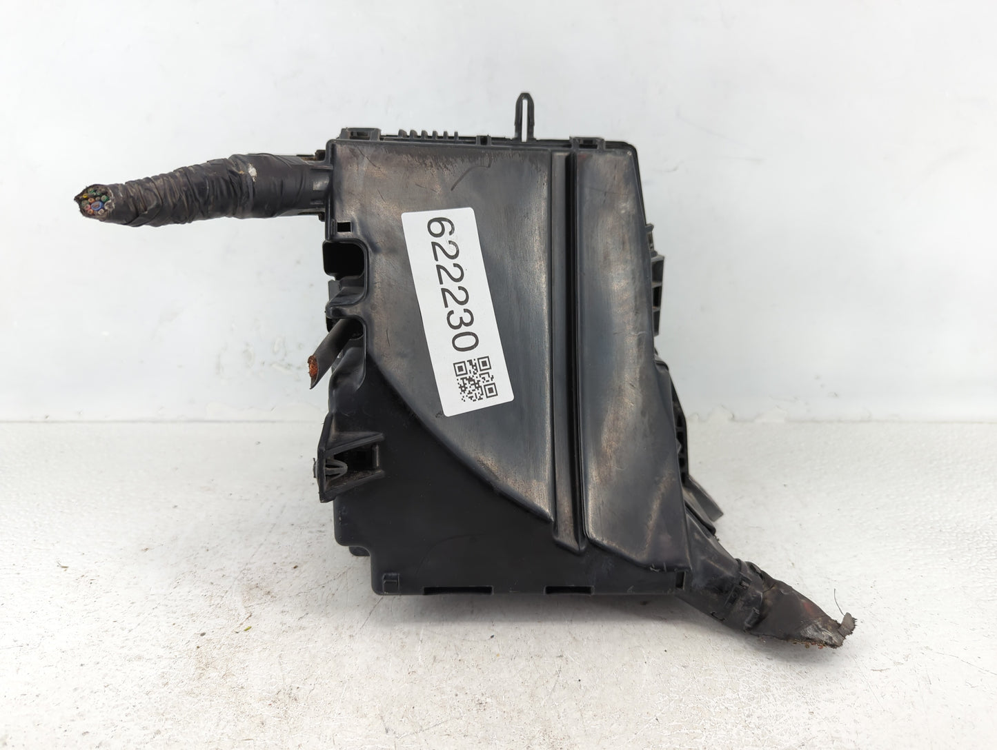 2011-2013 Kia Optima Fusebox Fuse Box Panel Relay Module P/N:919502T860 Fits Fits 2011 2012 2013 OEM Used Auto Parts - Oemus