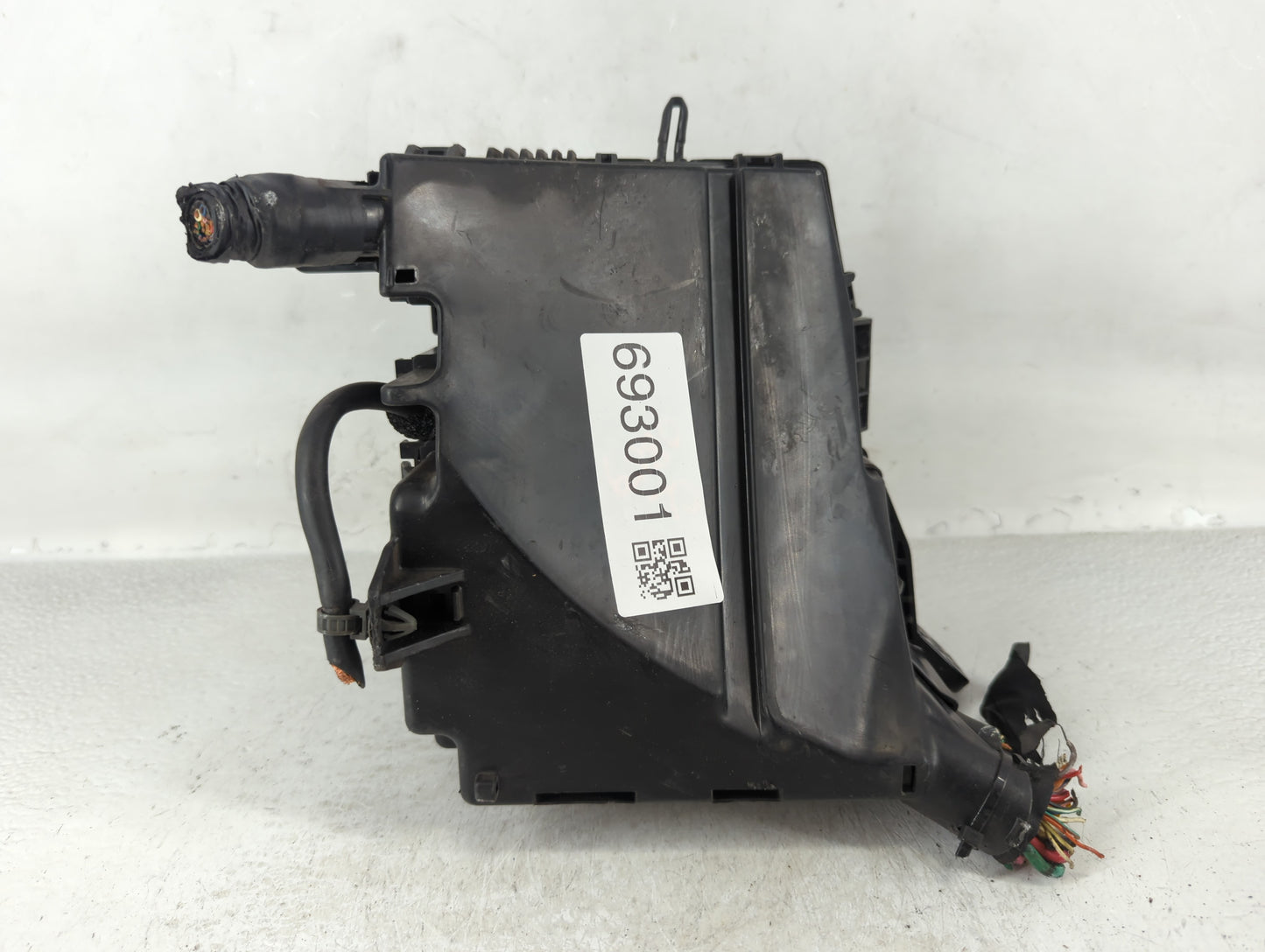 2011-2013 Kia Optima Fusebox Fuse Box Panel Relay Module P/N:91950-2T860 Fits Fits 2011 2012 2013 OEM Used Auto Parts - Oemu