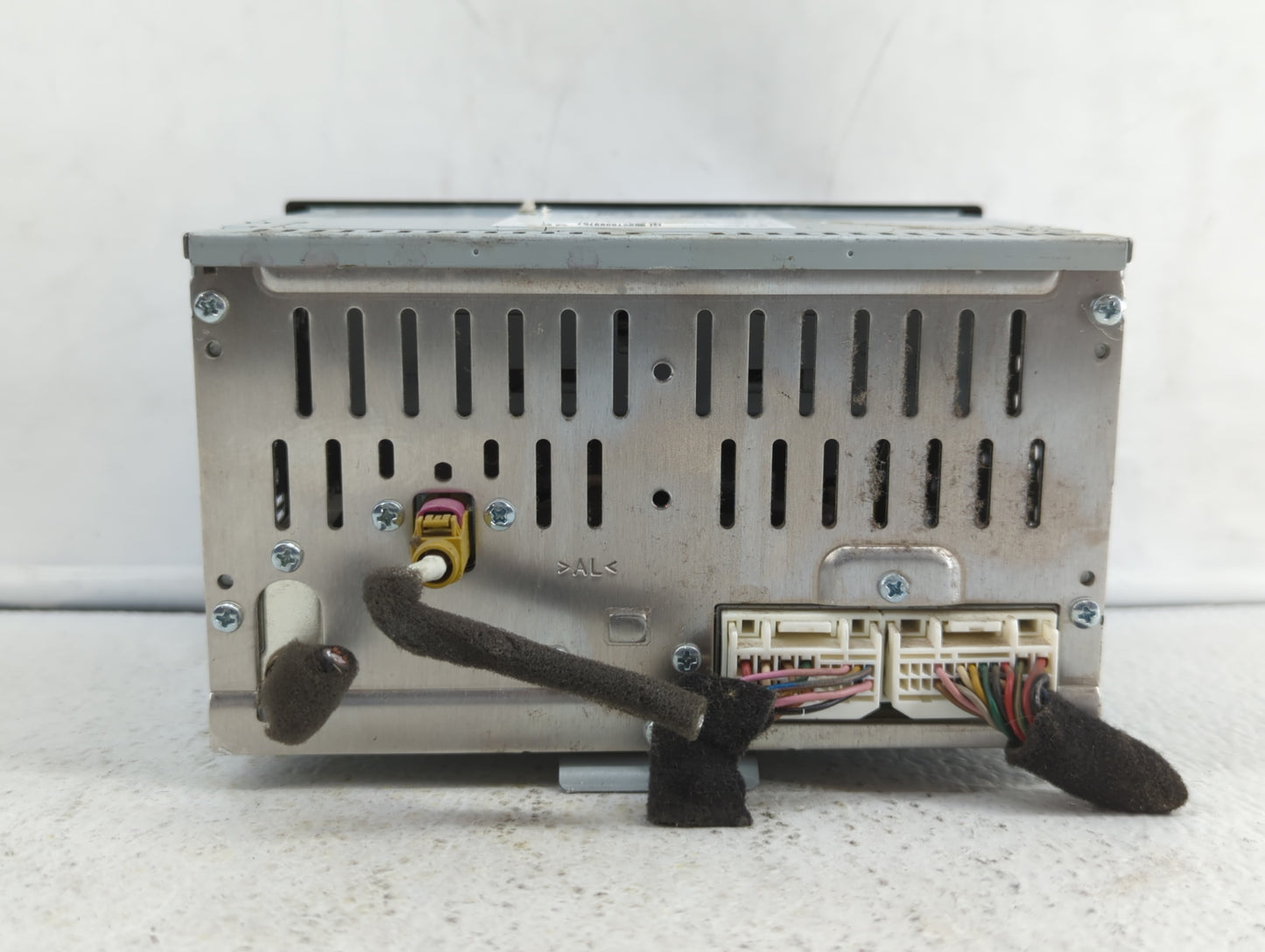 2012-2015 Kia Rio Am Fm Cd Player Radio Receiver - Oemusedautoparts1.com