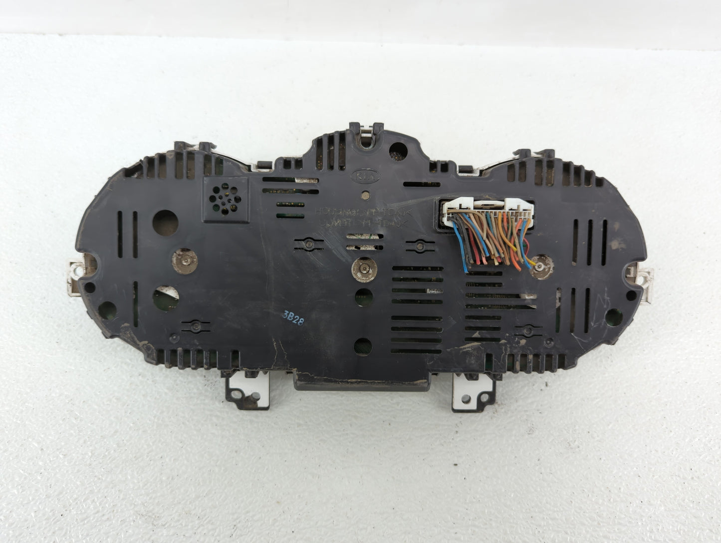 2012-2015 Kia Rio Instrument Cluster Speedometer Gauges P/N:94022-1W018 94022-1W118, 94002-1W008 Fits Fits 2012 2013 2014 20