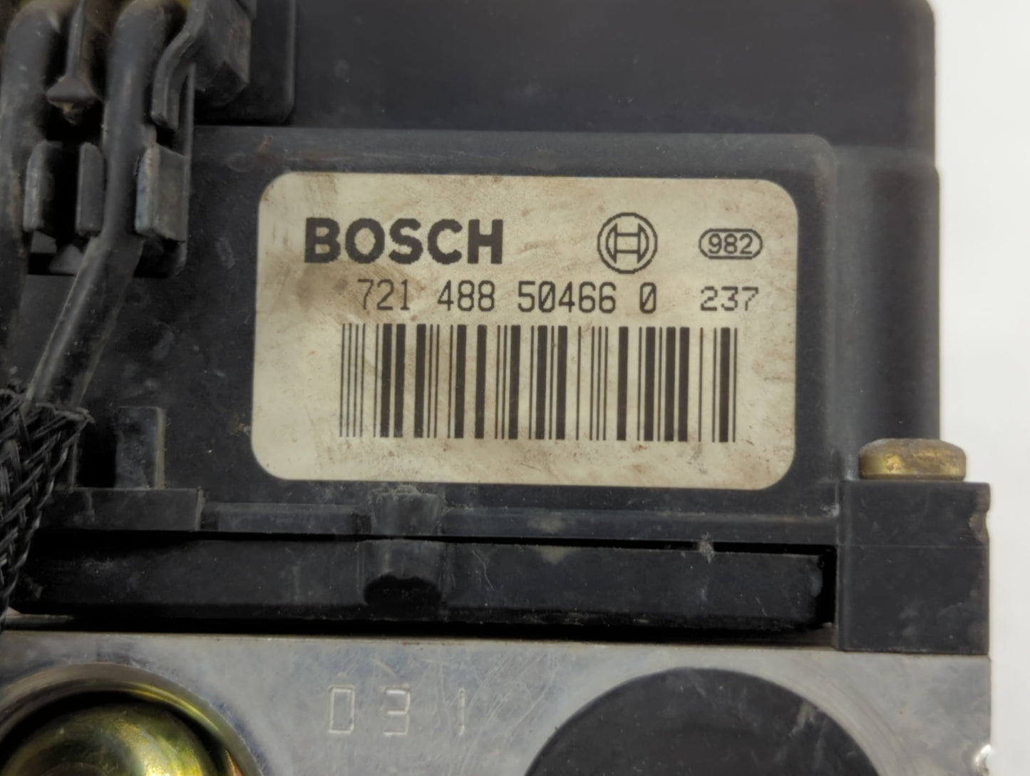 2012-2015 Kia Rio ABS Pump Control Module Replacement P/N:58920-1W400 58920-1W405 Fits Fits 2012 2013 2014 2015 OEM Used Aut