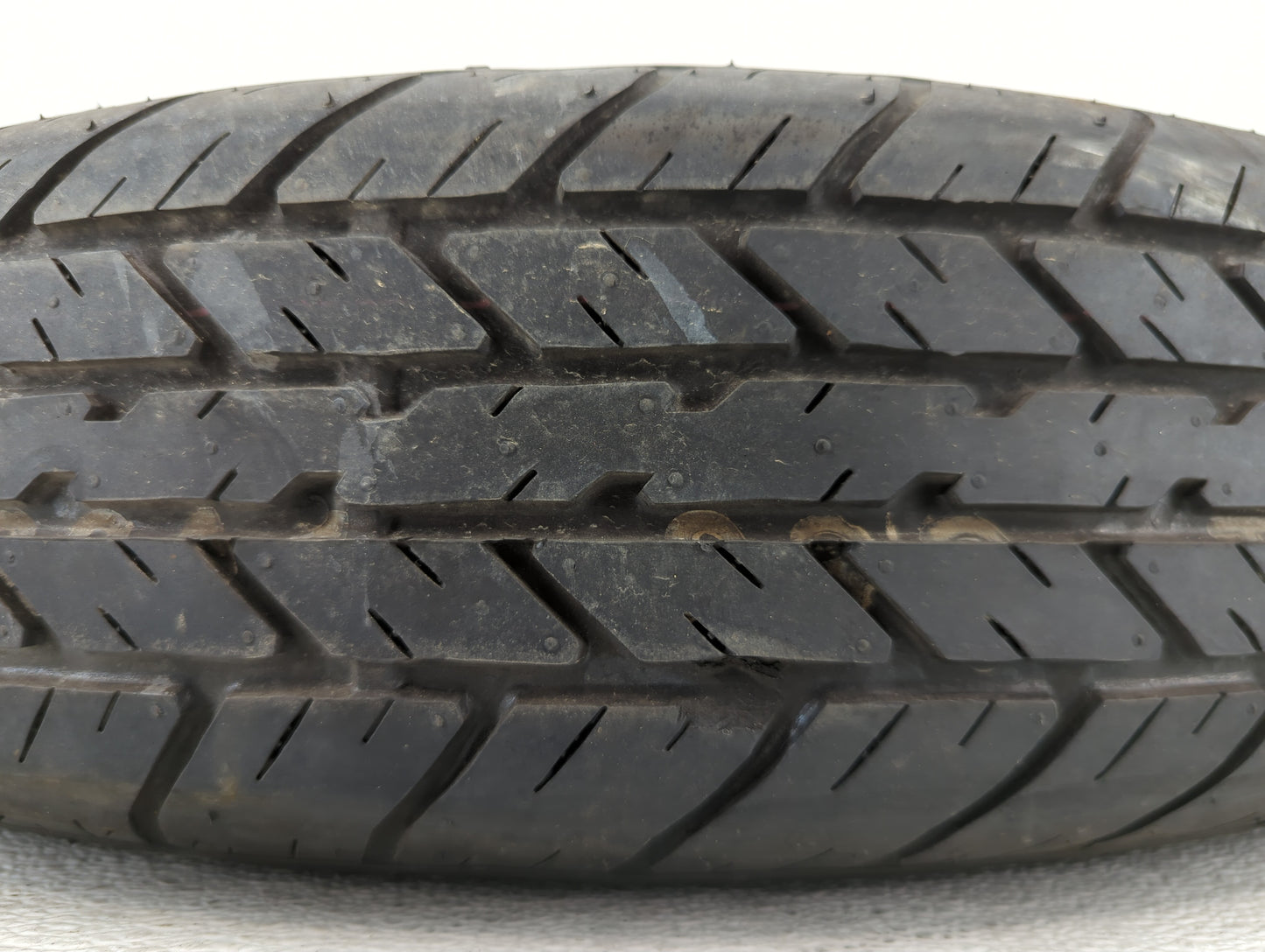 2011-2020 Kia Sorento Spare Donut Tire Wheel Rim Oem - Oemusedautoparts1.com