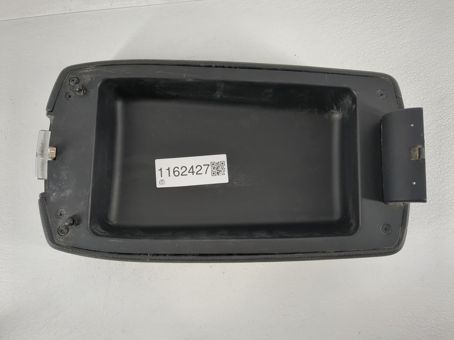 2011-2013 Kia Sorento Center Console Armrest Cover Lid Fits Fits 2011 2012 2013 OEM Used Auto Parts - Oemusedautoparts1.com