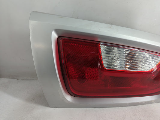 2012-2013 Kia Soul Tail Light Assembly Passenger Right OEM P/N:92402-2K5 Fits Fits 2012 2013 OEM Used Auto Parts