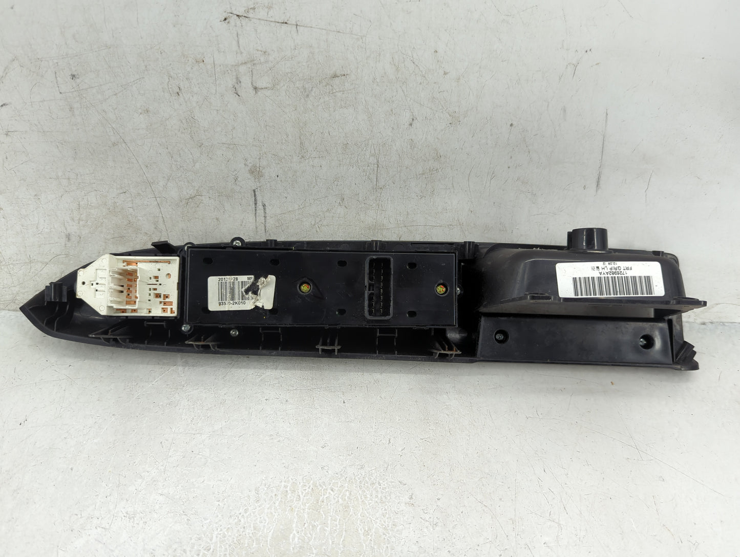 2010-2013 Kia Soul Master Power Window Switch Replacement Driver Side Left P/N:486490-1210 Fits Fits 2010 2011 2012 2013 OEM