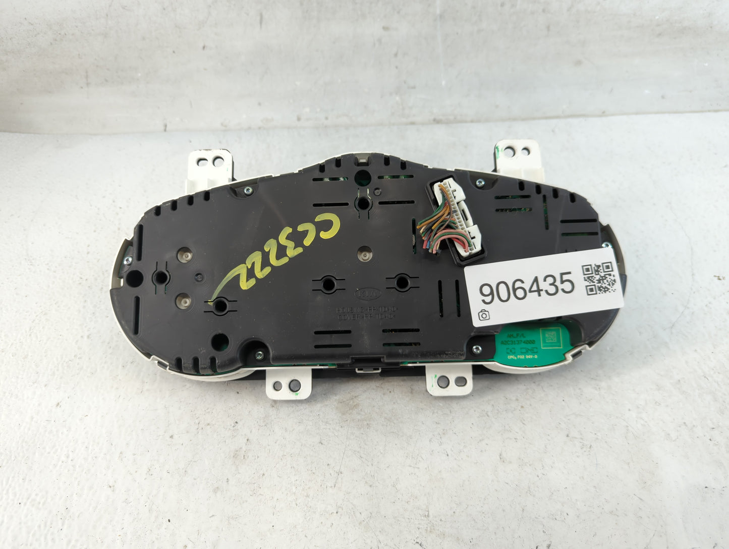 2012-2013 Kia Soul Instrument Cluster Speedometer Gauges P/N:940C9-2K350 Fits Fits 2012 2013 OEM Used Auto Parts - Oemusedau