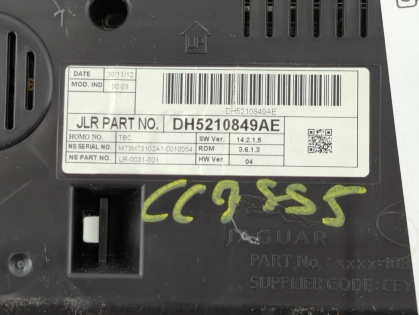 2013-2015 Land Rover Lr2 Instrument Cluster Speedometer Gauges P/N:DH5210849AE JLR Fits Fits 2013 2014 2015 OEM Used Auto Pa