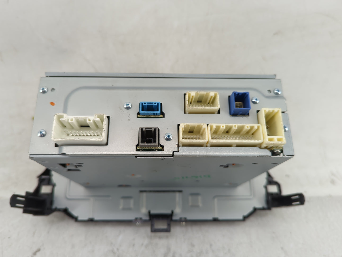 2013 Lexus Es350 Radio AM FM Cd Player Receiver Replacement P/N:86140-33060 Fits OEM Used Auto Parts - Oemusedautoparts1.com