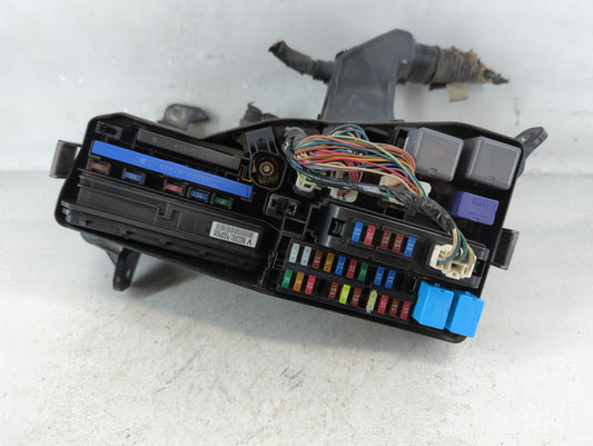 2013-2018 Lexus Es350 Fusebox Fuse Box Panel Relay Module P/N:82720-33380A Fits Fits 2013 2014 2015 2016 2017 2018 OEM Used Auto Parts