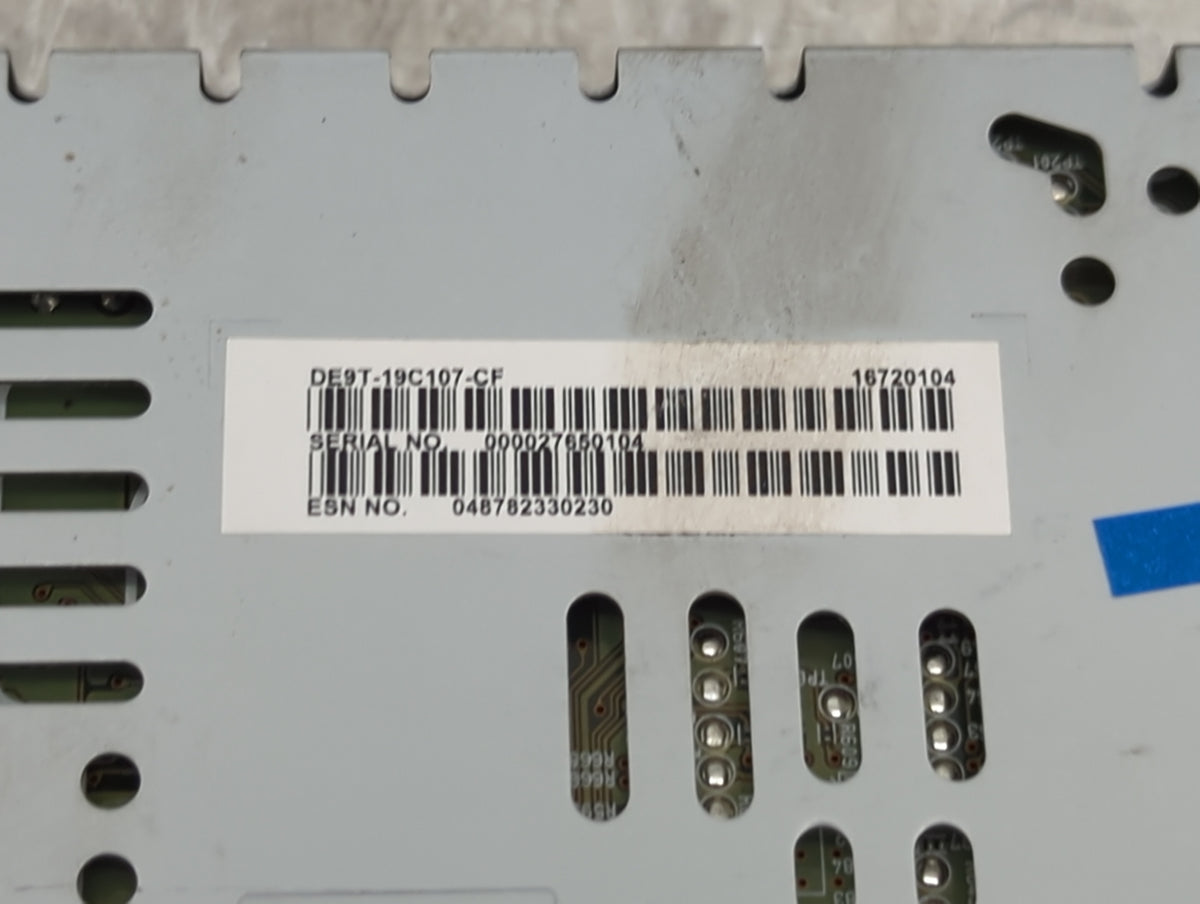 2013 Lincoln Mkt Radio AM FM Cd Player Receiver Replacement P/N:DE9T-19C107-CF 16720104 Fits OEM Used Auto Parts - Oemusedau